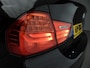 BMW 3-Serie 330i | Individual Edition | M-Sportpakket | Performance remsysteem | Schuifdak | 19" Individual velgen