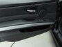 BMW 3-Serie 330i | Individual Edition | M-Sportpakket | Performance remsysteem | Schuifdak | 19" Individual velgen