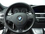 BMW 3-Serie 330i | Individual Edition | M-Sportpakket | Performance remsysteem | Schuifdak | 19" Individual velgen