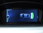 BMW 3-Serie 330i | Individual Edition | M-Sportpakket | Performance remsysteem | Schuifdak | 19" Individual velgen
