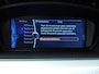 BMW 3-Serie 330i | Individual Edition | M-Sportpakket | Performance remsysteem | Schuifdak | 19" Individual velgen