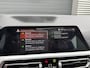 BMW 3-Serie Touring 320i High Executive M-Sport | Panoramadak | Camera | Head-Up Display | DAB |