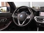 BMW 3-Serie Touring 320e High Executive Sport Line | 1e eigenaar | NL auto | Driving Assistant | HiFi audio | LED | 18 inch | Stoelverwarming | DAB | Carplay | Navigatie | PDC