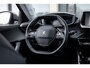 Peugeot 2008 1.2 PureTech | Allure | 2e Paasdag OPEN OP AFSPRAAK! | 17" LM Velgen | Achteruitrijcamera | Trekhaak | Apple CarPlay | LED | Climate Control | Parkeersensoren |