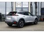 Peugeot 2008 1.2 PureTech | Allure | 2e Paasdag OPEN OP AFSPRAAK! | 17" LM Velgen | Achteruitrijcamera | Trekhaak | Apple CarPlay | LED | Climate Control | Parkeersensoren |