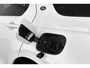 Land Rover Discovery Sport P300e 1.5 R-Dynamic HSE Panoramadak Voorruitverwarming Black Pack