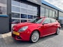 Alfa Romeo Giulietta 1.4 T Distinctive Veloce 170pk Rosso Competizione Airco leder memory Cruise In perfecte Staat!!