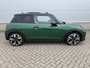MINI Cooper Mini 1.5 C Favoured AUOTMAAT M PANODAK! CAMERA! 18INCH!