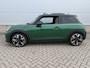 MINI Cooper Mini 1.5 C Favoured AUOTMAAT M PANODAK! CAMERA! 18INCH!