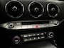 Kia Stinger GT-Line 2WD - Pano - Leder - Adaptive - Trekhaak - Stoelverwarming - Harman Kardon