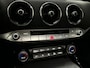 Kia Stinger GT-Line 2WD - Pano - Leder - Adaptive - Trekhaak - Stoelverwarming - Harman Kardon