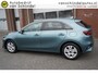 Kia Ceed 1.0 T-GDi DYNAMICPLUSLINE LUXE ORIGINEEL NEDERLANDS CAMERA FULL LED 1/2 LEDER ANDROID/APPLECARPLAY NAVI STOEL+STUURVERWARMING LMV PDC 4X ELECTR.RAMEN/SPIEGELS