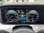 Mercedes-Benz E-klasse Estate 300 e AMG Line 18"/Trekhaak/Panoramadak/Burmester/Dodehoek/Adaptieve cruise/360 camera/Elektrische klep/Apple Carplay & Android Auto