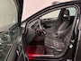 Volkswagen Golf 2.0 TSI GTI - Panoramadak - ACC - Stoelverwarming