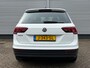 Volkswagen Tiguan 1.5 TSI ACT 150pk Comfortline Business | Navigatie | Camera | Adaptive Cruise Control | Climate Control |