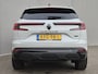 Renault Austral 1.2 E-Tech full hybrid 200 iconic esprit Automaat / Fabrieksgarantie tot 04-2027 / All season banden / Panoramadak / Trekgewicht 1.500 kg / Rondomzicht camera / Adaptief cruise control / Elektrische achterklep / Apple Carplay Android Auto /