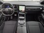 Renault Austral 1.2 E-Tech full hybrid 200 iconic esprit Automaat / Fabrieksgarantie tot 04-2027 / All season banden / Panoramadak / Trekgewicht 1.500 kg / Rondomzicht camera / Adaptief cruise control / Elektrische achterklep / Apple Carplay Android Auto /
