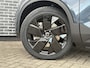 Volvo EX40 Single Motor Ext. Range Ultra Bl. Ed. Eur. 82 kWh | Harman Kardon Audio | Dode hoek detectie BLIS | 20" | Adaptieve Cruise | Extra getint glas |Stoelverwarming | Stuurverwarming | Warmtepomp |