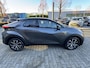 Toyota C-HR / C-HR+ 1.8 HYBRID 140 FIRST-EDITION PARK-SENSOREN BLIND-SPOT NAVI APPLE/ANDROID CAMER CLIMA AD-CRUISE NL-AUTO