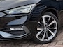 SEAT Leon Sportstourer 1.5 eTSI FR Business Intense 150 PK | Schuif-Kantel Dak | NL-Auto | Camera | Beats Audio | Virtual Cockpit
