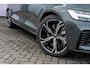 Volvo V60 2.0 T6 Plug-in hybrid AWD Ultra Dark | Google | Long Range | Schuif-/Kanteldak | Adaptieve Cruise Control | DAB | Head-Up Display | Camera | Stoelverwarming Voor + Achter | Harman Kardon Audio | Getint Glas | Zitverlenging | Elek. Stoelen | Memory | 19" LM