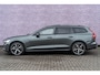 Volvo V60 2.0 T6 Plug-in hybrid AWD Ultra Dark | Google | Long Range | Schuif-/Kanteldak | Adaptieve Cruise Control | DAB | Head-Up Display | Camera | Stoelverwarming Voor + Achter | Harman Kardon Audio | Getint Glas | Zitverlenging | Elek. Stoelen | Memory | 19" LM