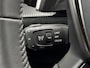 Peugeot 2008 1.2 Hybrid Allure - camera - navi - adaptive cruise