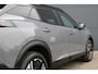Peugeot 2008 1.2 Hybrid 145 GT | Automaat | Navigatie | Camera voor + achter | Massage | Stoelverwarming | Alcantara |
