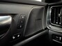 Volvo V60 2.0 T8 Twin Engine AWD R-Design Pano H/K 360 HUD