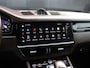Porsche Cayenne 3.0 E-Hybrid | SPORT-CHRONO | LUCHTVERING | LEDER | PANO-DAK | BOSE | TREKHAAK | ENTERTAINMENT | HEAD-UP | CAMERA | ACHTERAS BEST | CARBON