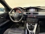 BMW 3-Serie 320i Panoramadak Navigatie Cruise Stoelverwarming