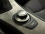 BMW 3-Serie 320i Panoramadak Navigatie Cruise Stoelverwarming
