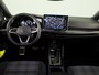 Volkswagen Golf 1.5 eHybrid GTE 272 pk Automaat (DSG) | Verlengde garantie | Navigatie | Panoramadak | Trekhaak (wegklapbaar) | Parkeersensoren (Park assist) | Achteruitrijcamera | Stoelverwarming |