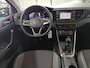 Volkswagen Polo 1.0 TSI Life Executive Navigatie / PDC / Extra getint glas / Airco / App-connect / Apple carplay