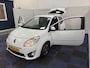 Renault Twingo 1.2-16V Authentique / NIEUWE DISTRIBUTIE+WATERPOMP / AIRCO / RIJDT SCHAKELT GOED