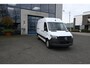 Mercedes-Benz eSprinter 320 L2H2 Select 81kWh LED, Distronic, Smartphone integratie, Navigatie, Trekhaak, Etc.