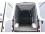 Mercedes-Benz eSprinter 320 L2H2 Select 81kWh LED, Distronic, Smartphone integratie, Navigatie, Trekhaak, Etc.