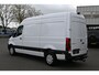 Mercedes-Benz eSprinter 320 L2H2 RWD Select 81kWh LED, Distronic, Smartphone integratie, Navigatie, Trekhaak