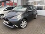 Toyota Aygo 1.0 VVT-i x-play / CAMERA / WINTERBANDENSET