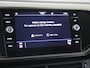 Volkswagen T-Cross 1.0 TSI Life | Achteruitrijcamera | Adaptieve cruise control | CarPlay | Elektrisch inklapbare buitenspiegels | Bluetooth | Airco |