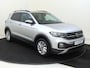 Volkswagen T-Cross 1.0 TSI Life | Achteruitrijcamera | Adaptieve cruise control | CarPlay | Elektrisch inklapbare buitenspiegels | Bluetooth | Airco |