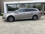 Toyota Avensis Wagon 1.8 VVTi Dynamic | Trekhaak | Stoelverwarming | PDC