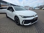 Volkswagen Golf 1.5 eTSI R-Line Edition | Met o.a. panoramadak, AppleCarPlay/AndroidAuto, IQ lights en digitaal dashboard