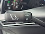 Volkswagen Golf 1.5 eTSI R-Line Edition | Met o.a. panoramadak, AppleCarPlay/AndroidAuto, IQ lights en digitaal dashboard