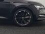 Skoda Superb Combi 1.4 TSI iV Sportline Business PHEV 218pk Dealer O.H | Trekhaak af Fabriek | Adaptive Cruise | 360 Camera | Alcantara Sportstoelen Memory | 19"L.M | Keyless | Crystal LED | Plug In Hybrid |