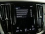 Volvo V60 2.0 B4 Core - VOL LEDER - Elektrisch uitklapbare trekhaak - Stoelverwarming - Camera