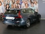 Volvo V60 2.0 B4 Core - VOL LEDER - Elektrisch uitklapbare trekhaak - Stoelverwarming - Camera