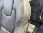 Volvo XC60 2.0 T8 Plug-in hybrid AWD Ultra Dark Exec. Ed. | Actieve Luchtvering | Bowers & Wilkins Audio | Head-up Display | 360 Graden Camera | Panoramadak | Lichtmetalen Velgen 22 inch | Elektrisch Verstelbare Voorstoelen | Geventileerde Stoelen | Massagefunctie | Keyless Entry | BLIS