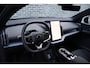 Volvo EX30 P5 Long Range Plus Black Edition Europa 69 kWh Google Services | Adaptieve Cruise Control | BLIS | Harman Kardon Audio | Parkeersensoren voor + achter | Parkeercamera | Elektr. verstelbare voorstoelen | Stoelverwarming | Verwarmd stuurwiel | Warmtepomp | 20" Lichtmetalen velgen |