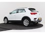 Volkswagen T-Roc 1.5 TSI Style | Trekhaak | Org NL | CarPlay | 150 PK | Navigatie |
